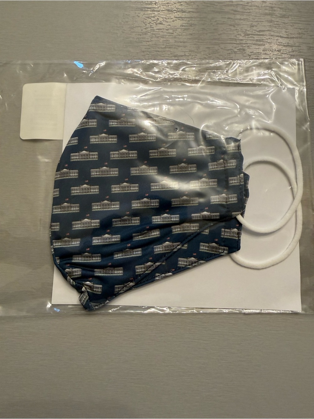 Vineyard Vines White House  Pattern unisex Face Mask